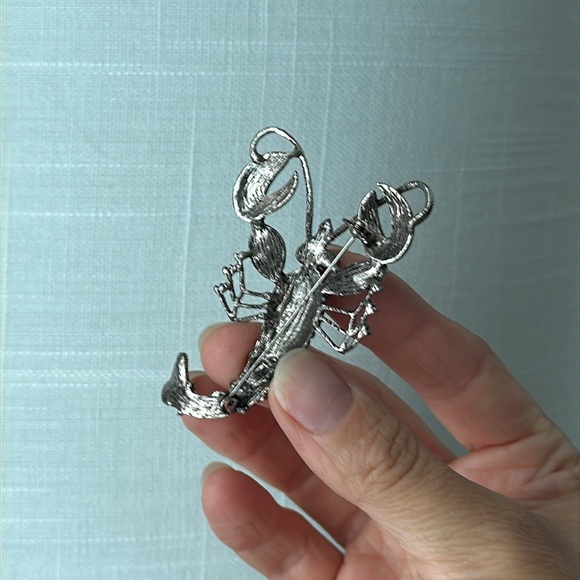 Vintage Lobster Brooch Pin - Picture 3 of 7